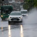 Alerta de Mau Tempo em Salvador: Chuvas Fortes e Ventos Até Esta Quinta (7)