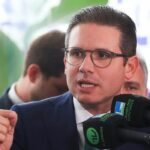 Presidente da câmara Motta encaminha à CCJ processo de cassação de Carla Zambelli