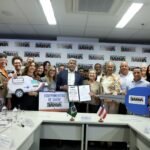 Governador recebe prefeita de São Sebastião do Passé e realiza pacote de entregas