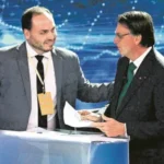 Carlos Bolsonaro passa mal após prisão domiciliar do pai
