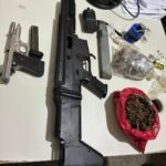 Ação policial apreende armas e drogas em Pau da Lima