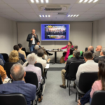 ACB debate impactos do VLT e reforça atuação na agenda de mobilidade urbana