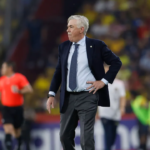 Zagueiro é cortado da Seleção por lesão