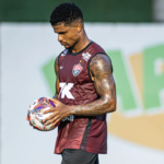 Jamerson valoriza ponto conquistado pelo Vitória no Ba-Vi