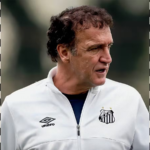 Cuca é anunciado como novo técnico do Santos até o fim de 2026