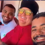 GOL DO LEÃO NA VOZ QUE ARREPIA!