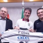 Mudança no Timão: Fernando Diniz assume o Corinthians sob pressão e com Libertadores à vista