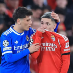 Fifa aprova expulsão para jogadores que cobrirem a boca em campo