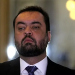 TSE mantém inelegibilidade de Cláudio Castro, mas evita cassação do mandato