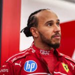 Hamilton detona o simulador: “Me leva na direção errada”