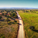 Com investimento de R$ 1 bilhão, obra da BR-030 que vai ligar Bahia ao Centro-Oeste do país segue a todo vapor