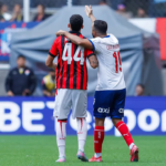 Vitória ultrapassa Bahia em chances de vaga na Libertadores, aponta UFMG