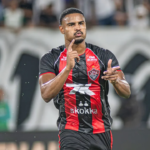 Vitória vence ABC em jogo eletrizante e está na final da Copa do Nordeste