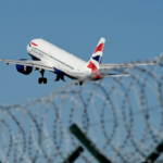 Nova regra da British Airways reacende debate sobre direitos dos passageiros