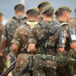 Senado analisa proposta de isenção total do Imposto de Renda para militares