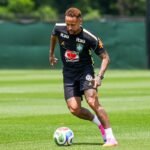 Carlo Ancelotti confirma retorno de Neymar contra a Escócia