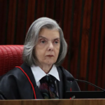 Cármen Lúcia critica rapidez do Senado ao derrubar norma sobre aborto legal em menores