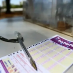 Duas apostas de Salvador acertam 14 números da Lotofácil e levam prêmio