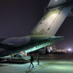 FAB enviará avião Embraer KC-390 com bombeiros brasileiros à Venezuela após terremoto devastador
