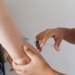 Julho Amarelo reforça importância da prevenção e do diagnóstico precoce das hepatites virais