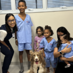 Cão terapeuta Lútche visita maternidade e hospital infantil Deputado Alan Sanches