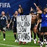 Protesto em campo pode custar caro: FIFA avalia punição à Argentina