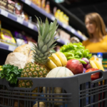 Mulher é presa após tentar furtar R$ 5 mil em supermercado