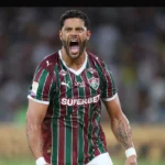 Fluminense vira sobre o Remo e se mantém firme no G-4 do Brasileirão