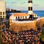 Projeto Pôr do Sol ganha nova arquibancada no Farol da Barra e reforça Salvador como destino turístico