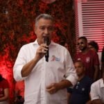 Rui compara oposição a escorpião e alerta eleitor: “Não dá para botar quem vai querer quebrar as pernas de Lula”