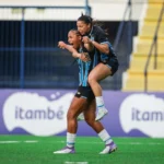 Grêmio vence e encosta no G-8 do Brasileirão Feminino