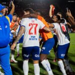 “Partidos picantes”: Jogador do Bahia celebra atuação decisiva no clássico e afirma que o importante é vencer