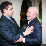 Alcolumbre muda tom sobre possível indicação de Messias ao STF
