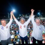Em comício com 10 mil pessoas em Prado, Jerônimo emociona, diz que “governa com a própria história” e combate o carlismo