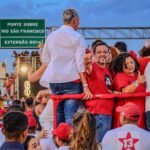 Em caminhada com Lula entre Juazeiro e Petrolina, Lucas Reis diz que a Bahia vai salvar o Brasil mais uma vez