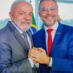 Bruno Monteiro deixa Secretaria de Cultura da Bahia para atuar na campanha de Lula no segundo turno