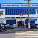 Outubro Rosa: Multicentro Liberdade realiza ações de prevenção e mutirão para mulheres
